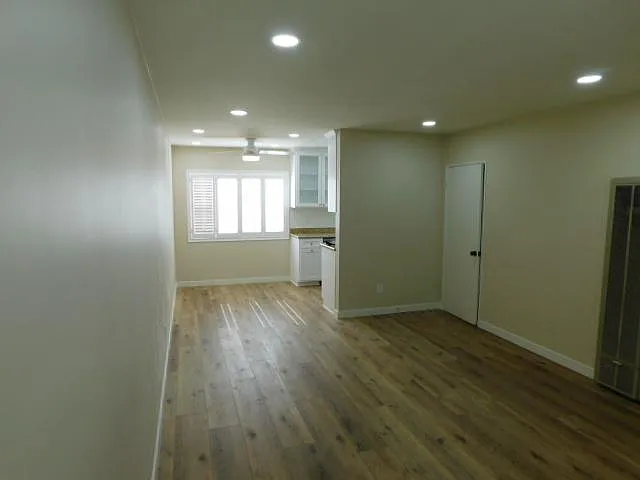 8428 Amigo Ave #10 — Photo 6