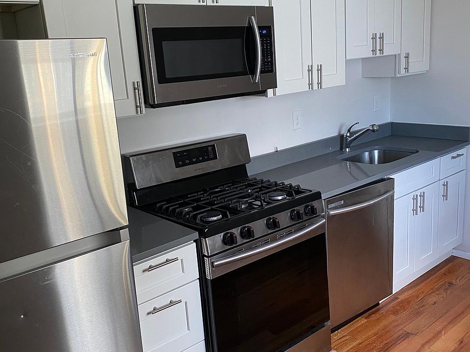 Back entry kitchen