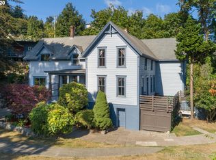 713 W B St, Rainier, OR