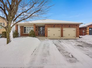 35 Southview Cres, Cambridge, ON N1P 1A3