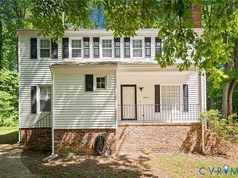 1704 Taft Pl #B — Photo 2