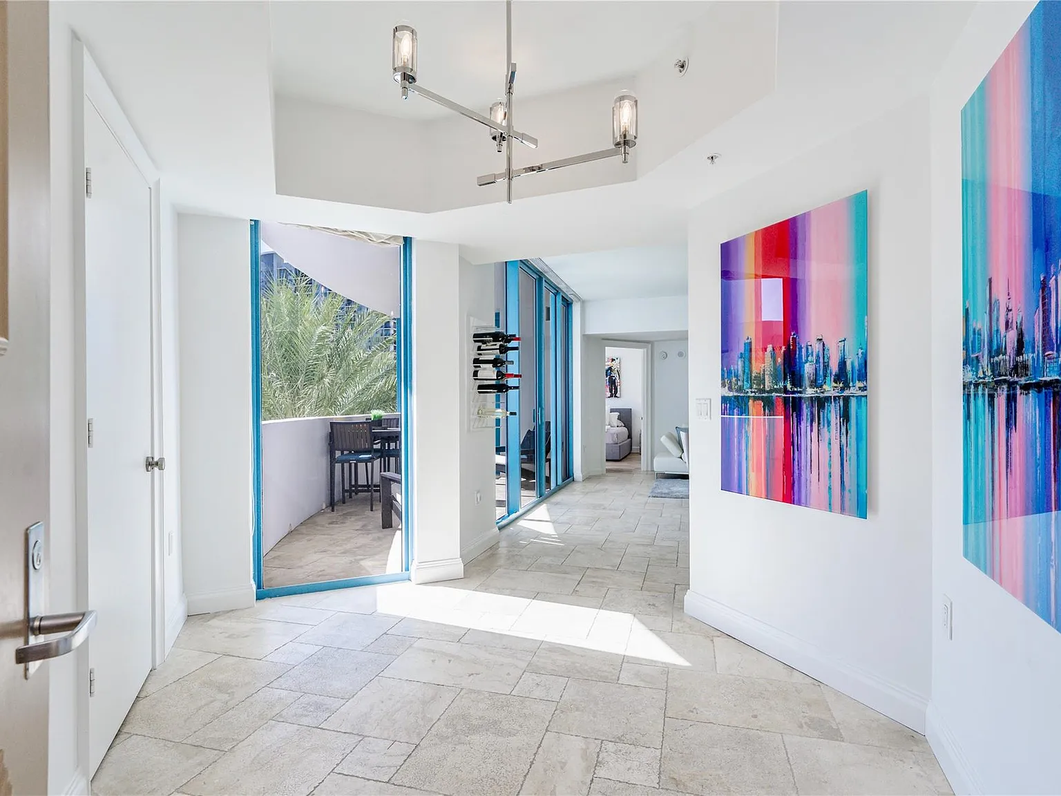 Las Olas River House — Photo 2