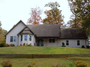 140 White Ln, Bedford, IN
