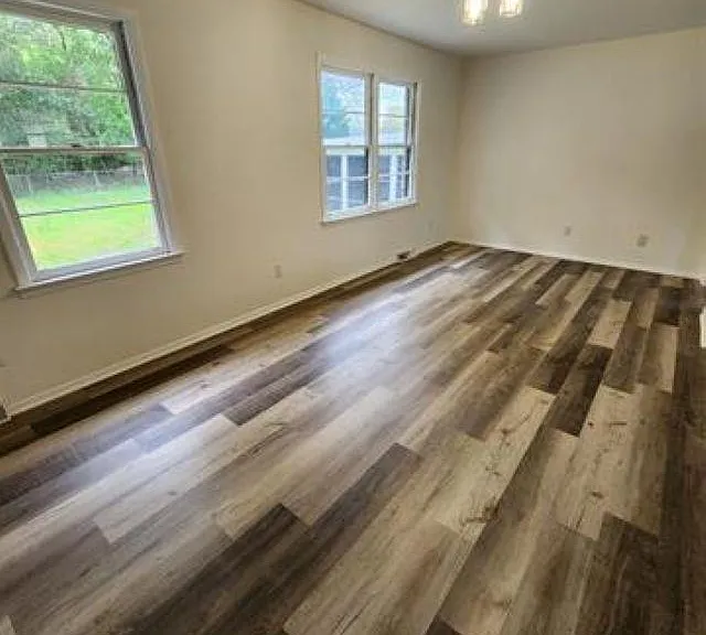 121 Highland Dr — Photo 7