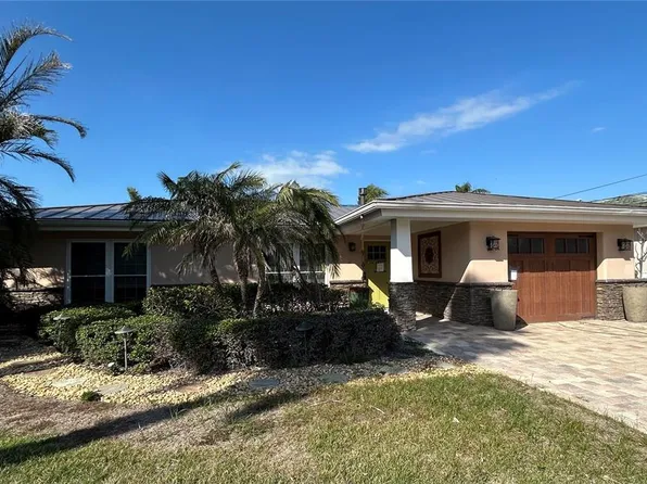 162 Bayside Dr, Clearwater, FL 33767