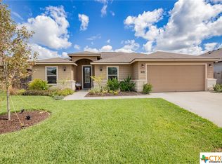 206 Secretariat Dr, Victoria, TX 77901