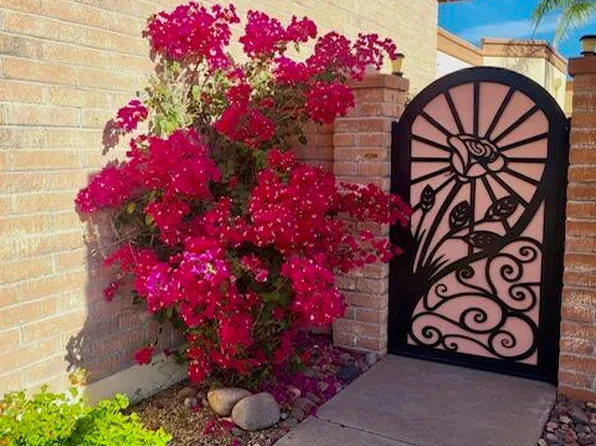 1604 W Vuelta Salvatierra, Green Valley, AZ 85622