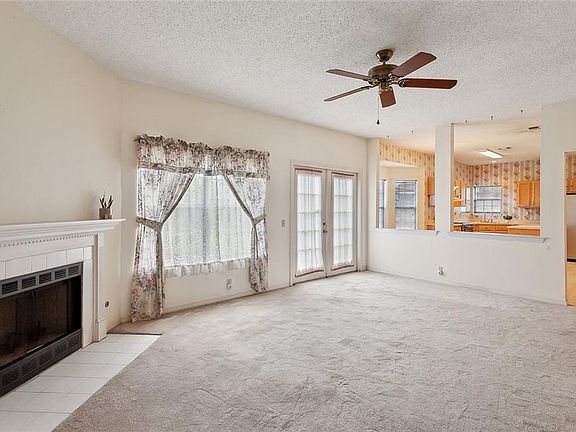 4th image of 45 Oakley Dr