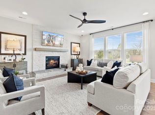 110 Goorawing Ln, Mooresville, NC 28115