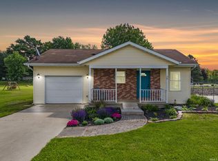 103 N Lindsay St, Claypool, IN 46510