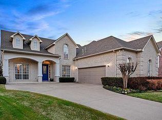 6456 Fianna Hills Dr, Fort Worth, TX 76132