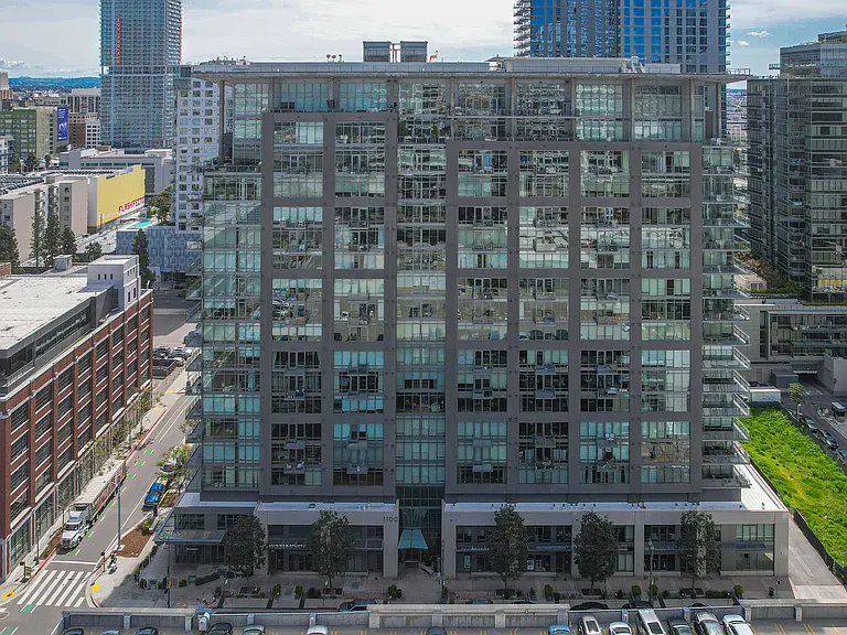 1100 S Hope St #805 — Photo 23