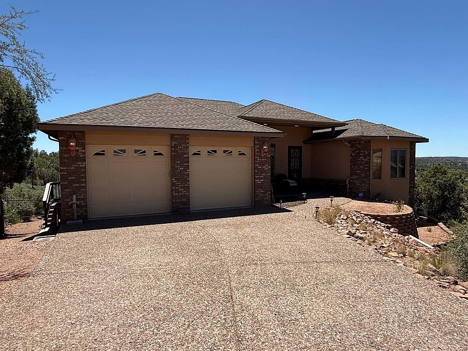 1st image of 601 E Hunter Dr