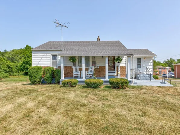 719 Monroe St, Desloge, MO 63601