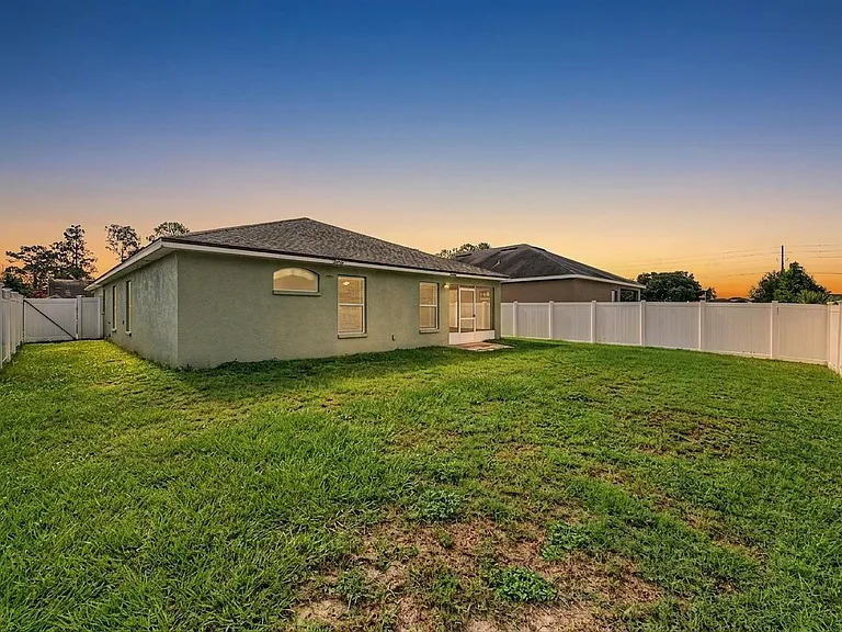 7918 Chestnut View Dr — Photo 22