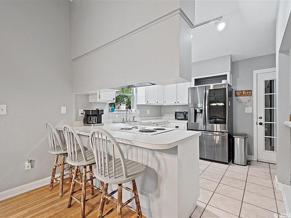 4th image of 3445 NW 46th Pl