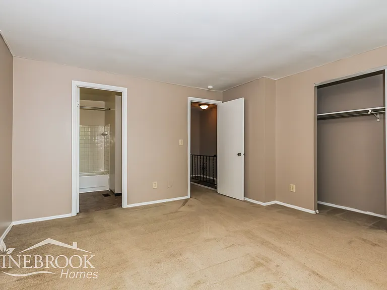 8048 Mount Everest St — Photo 8