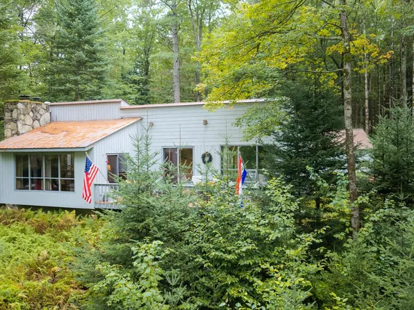 292 Forest Mountain Road, Peru, VT 05152