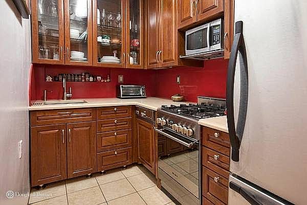 1st image of 240 E 46th St APT 1D