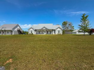 5 Gibson Rd, Newnan, GA 30263