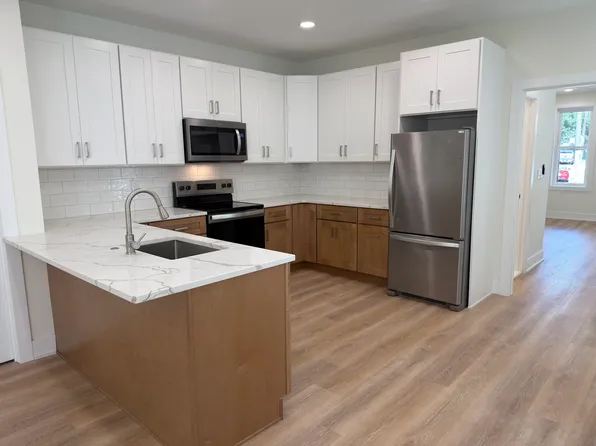 327 Roxborough Ave #1, Philadelphia, PA 19128