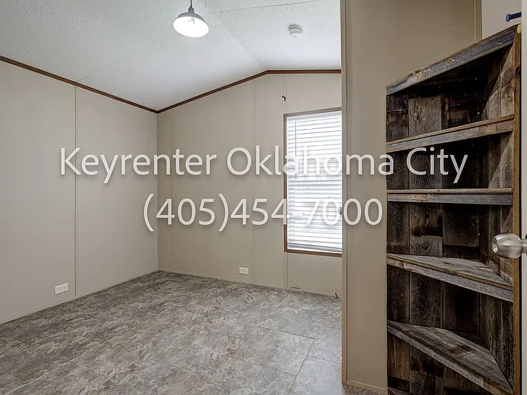 3508 N Douglas Blvd #13 — Photo 16