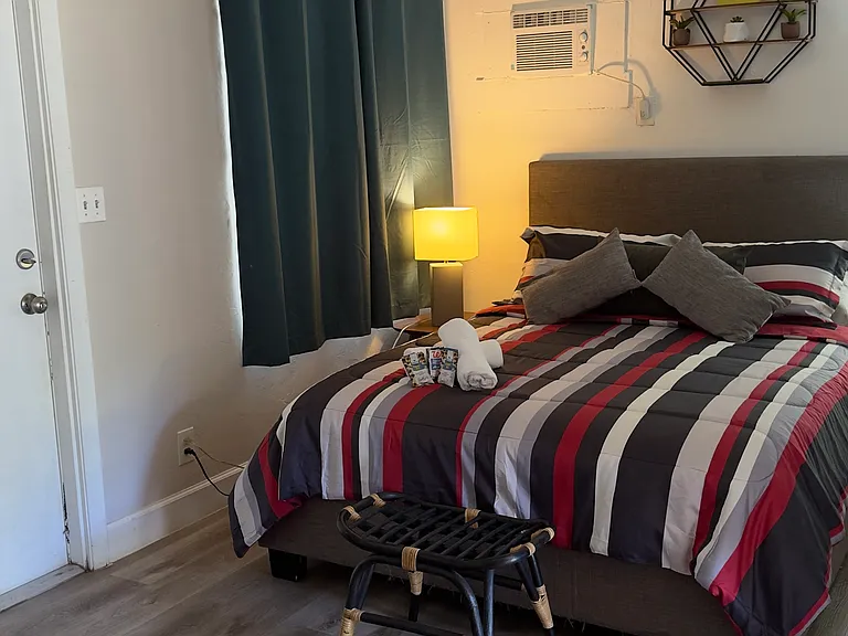 731 SW 4th Ct #2 — Photo 11