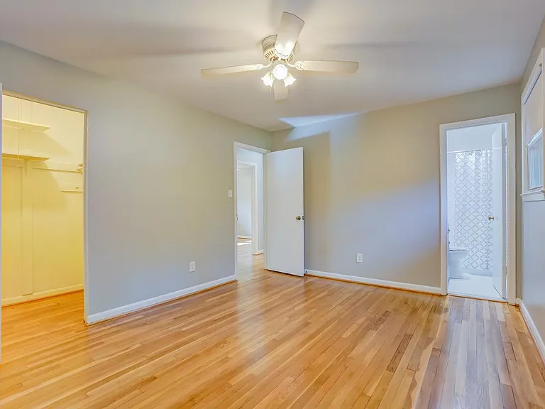 6417 Earlham Dr — Photo 26