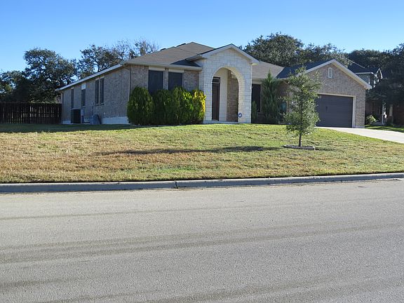 3rd image of 376 Rolling Hills Dr
