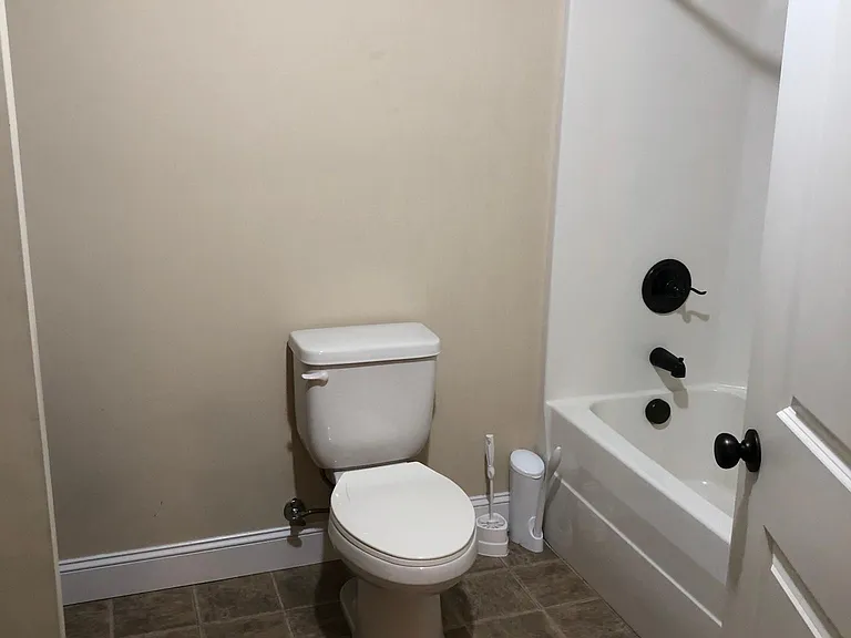 6908 Maize Dr — Photo 3