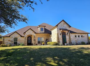 100 Rio Bravo Ct, Weatherford, TX 76088