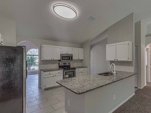 5th image of 438 Jax Estates Dr S