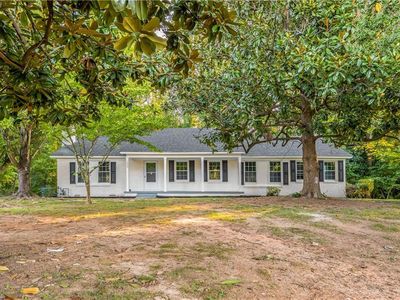 1605 Youngs Mill Rd, Greensboro, NC, 27406
