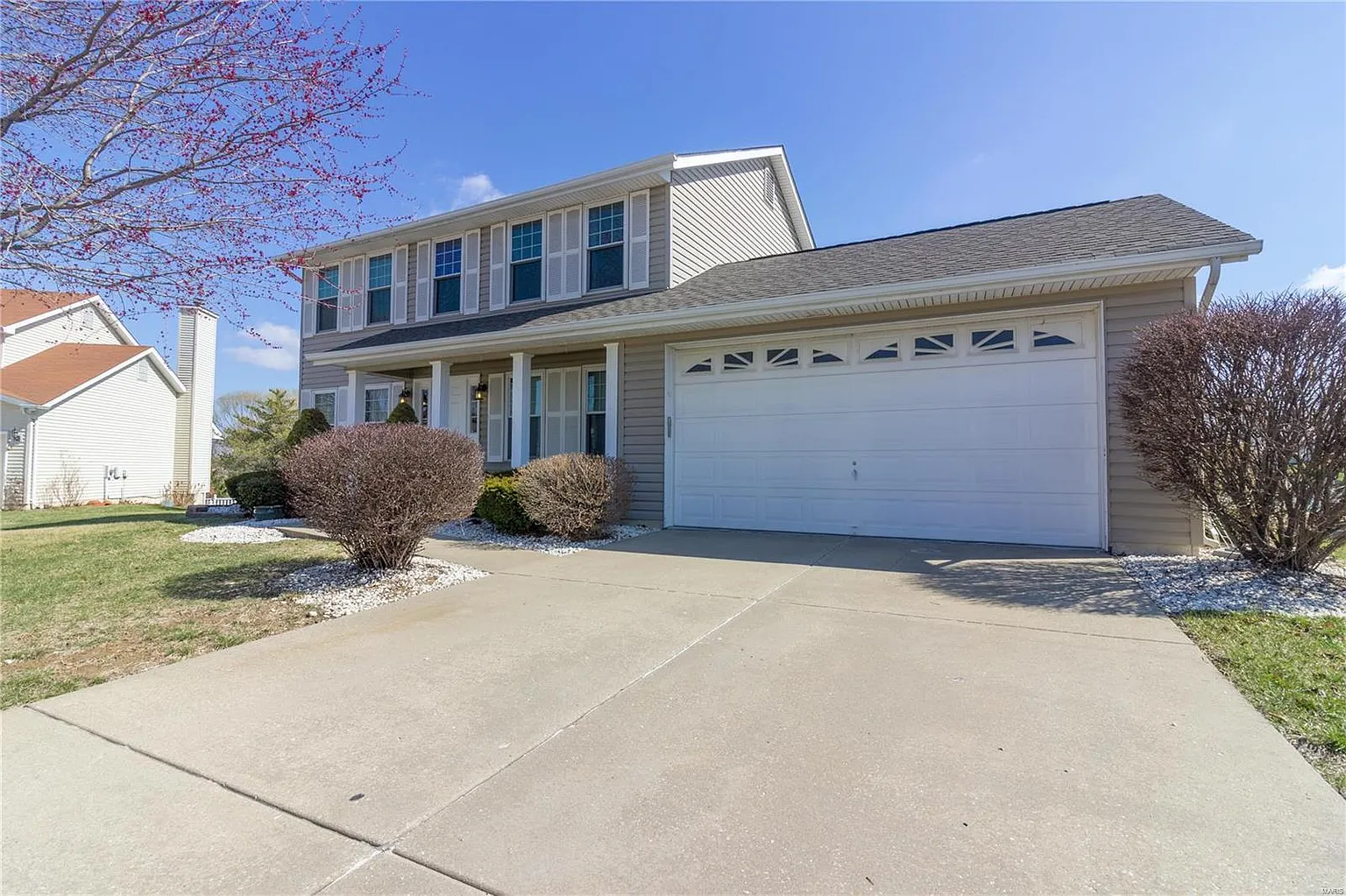 14 Hidden Hills Dr photo 1