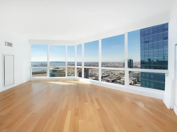 77 Hudson Street image 1 of 9