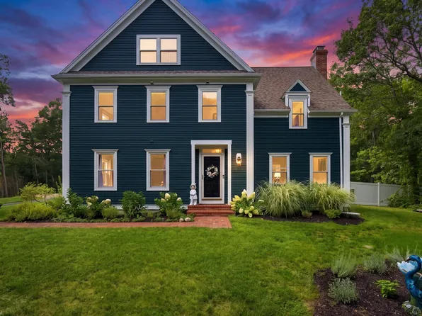 31 Quaker Village Lane, East Sandwich, MA 02537