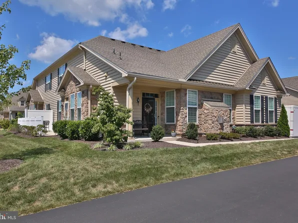 3167 Bushwood Dr, Perkasie, PA 18944