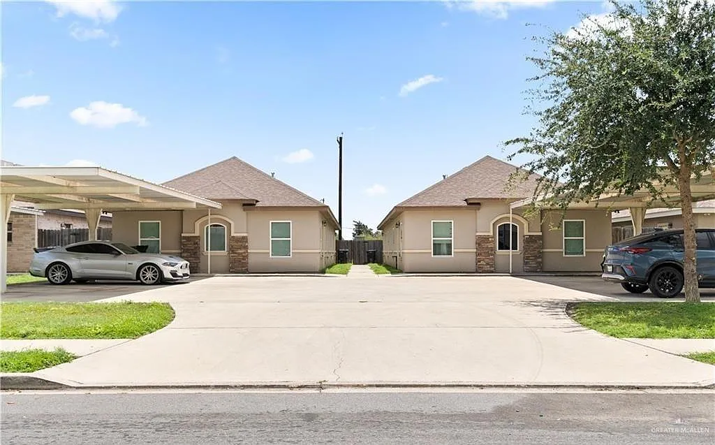 2 bed, 2.0 bath, 1050 sqft, $1,000 — Photo 1