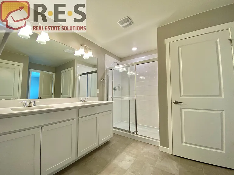 5070 Janga Dr — Photo 11