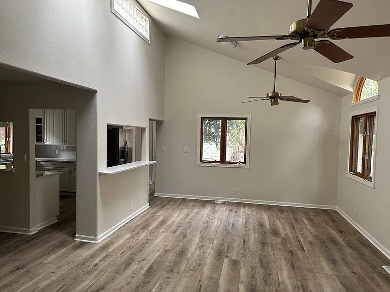 1752 S Clarkson St — Photo 4