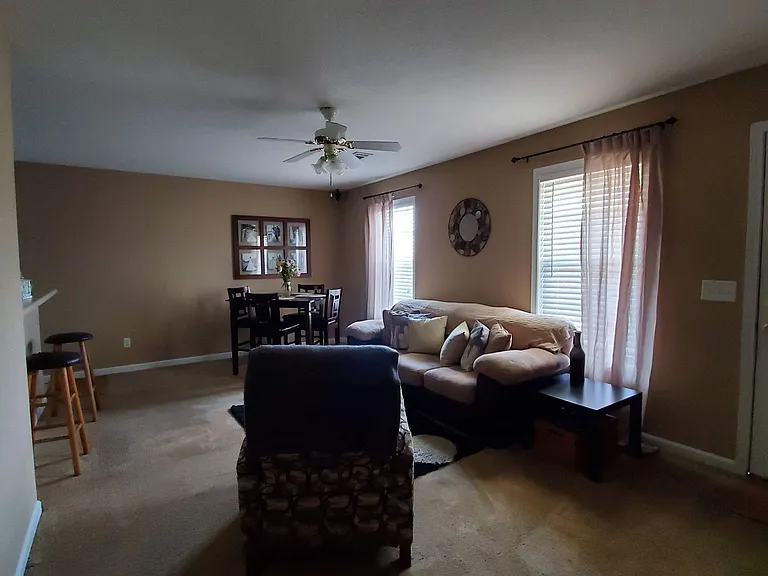1955 Rock Ledge Ct — Photo 2