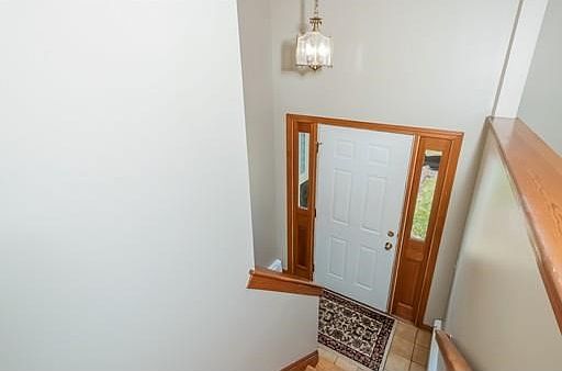 5th image of 146 Indian Meadow Dr