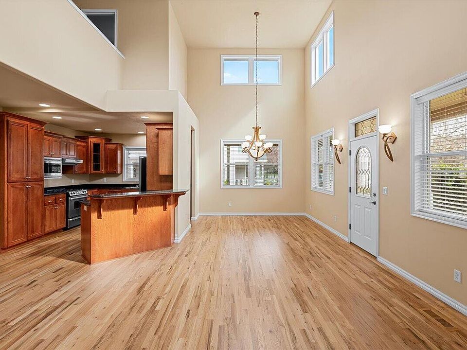 1st image of 626 Griffin Oaks Dr