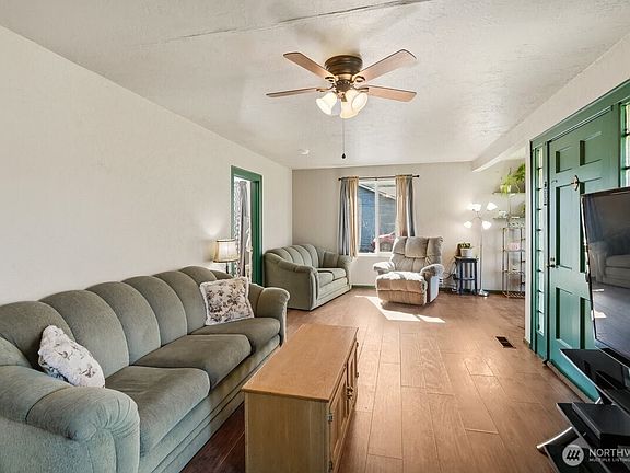 4th image of 325 3rd Street