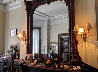 123 Commonwealth Ave APT 4, Boston, MA 02116