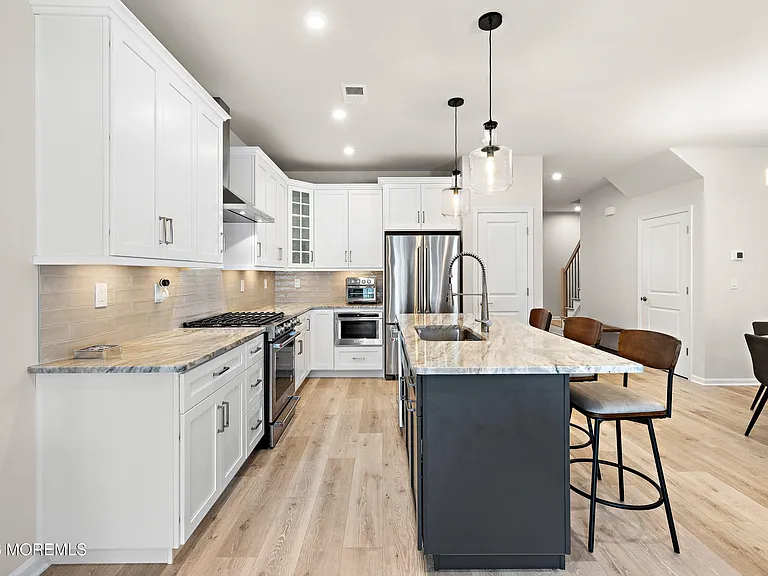 15 Laird Way — Photo 15