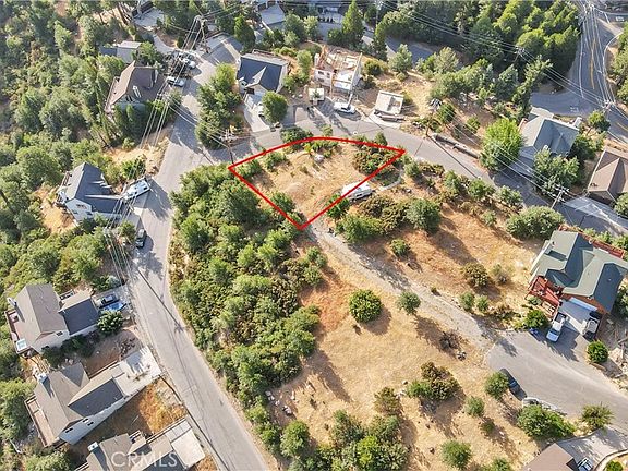 4th image of 26867 Inyo Ct
