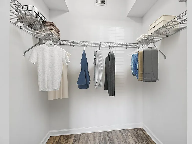 Walk-in closet