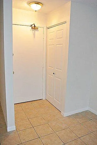 630 Mesa Dr #313 — Photo 4