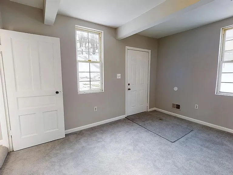 2824 Salisbury St #2 — Photo 13